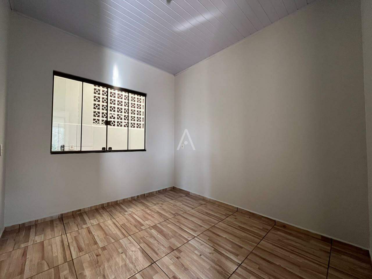 Casa Residencial para para aluguel no Bairro JARDIM COOPAGRO em TOLEDO: