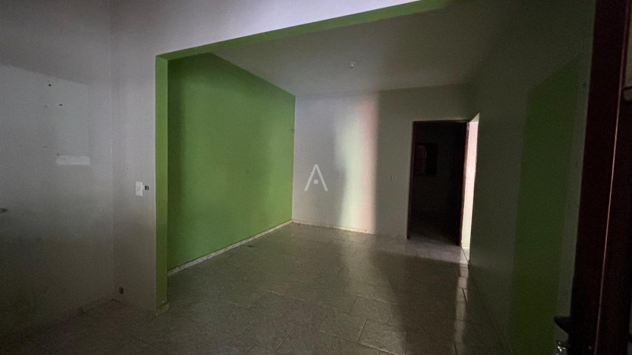 Casa Residencial para à venda no Bairro JARDIM CONCORDIA em TOLEDO: 