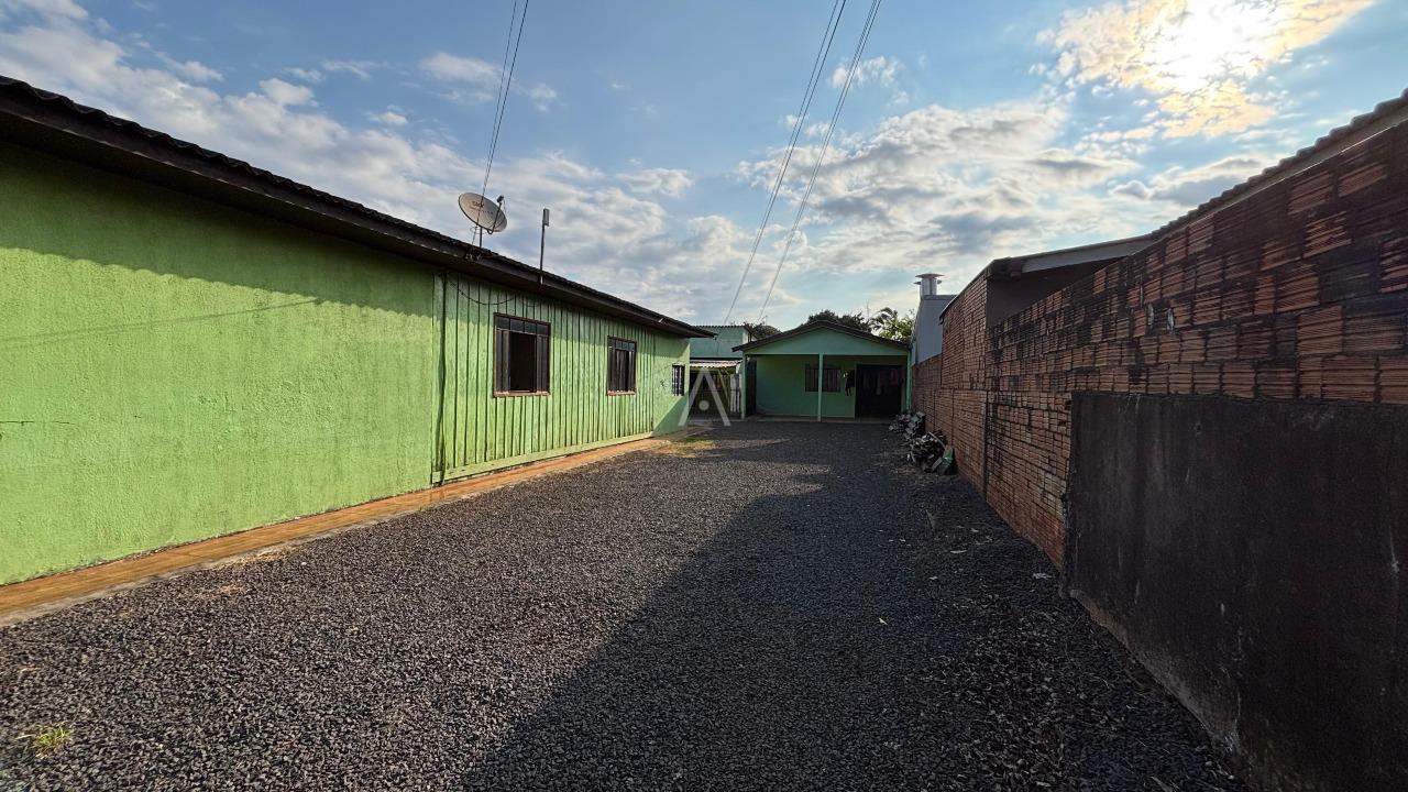 Casa Residencial para à venda no Bairro JARDIM CONCORDIA em TOLEDO: 