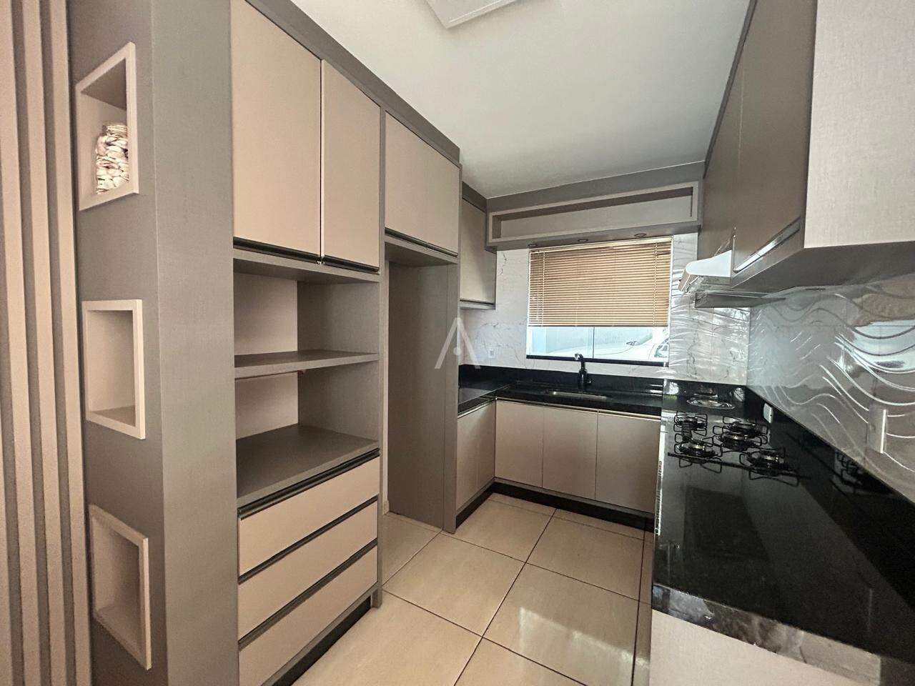 Casa Residencial para para aluguel no Bairro BRASILIA em CASCAVEL: 