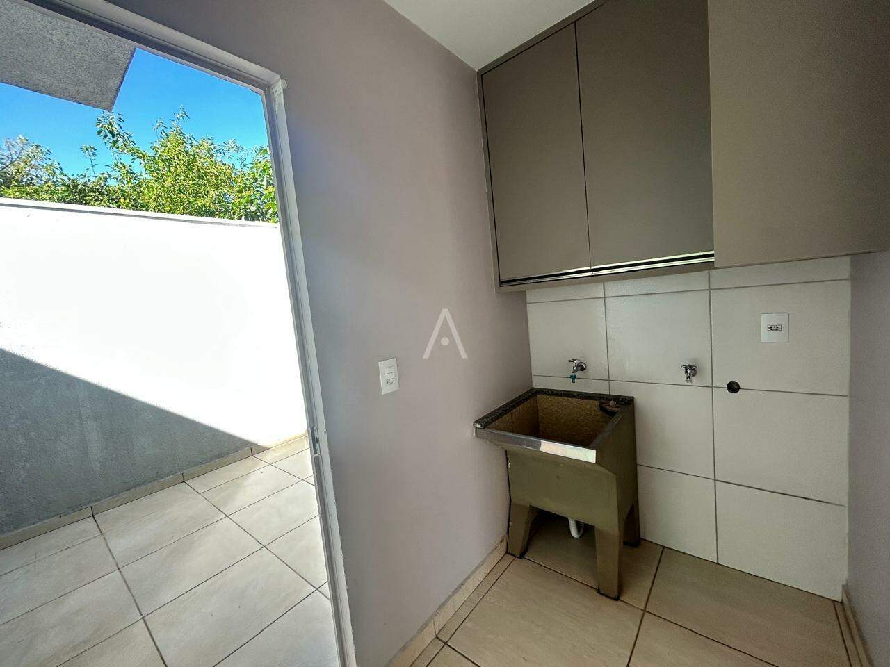 Casa Residencial para para aluguel no Bairro BRASILIA em CASCAVEL: 