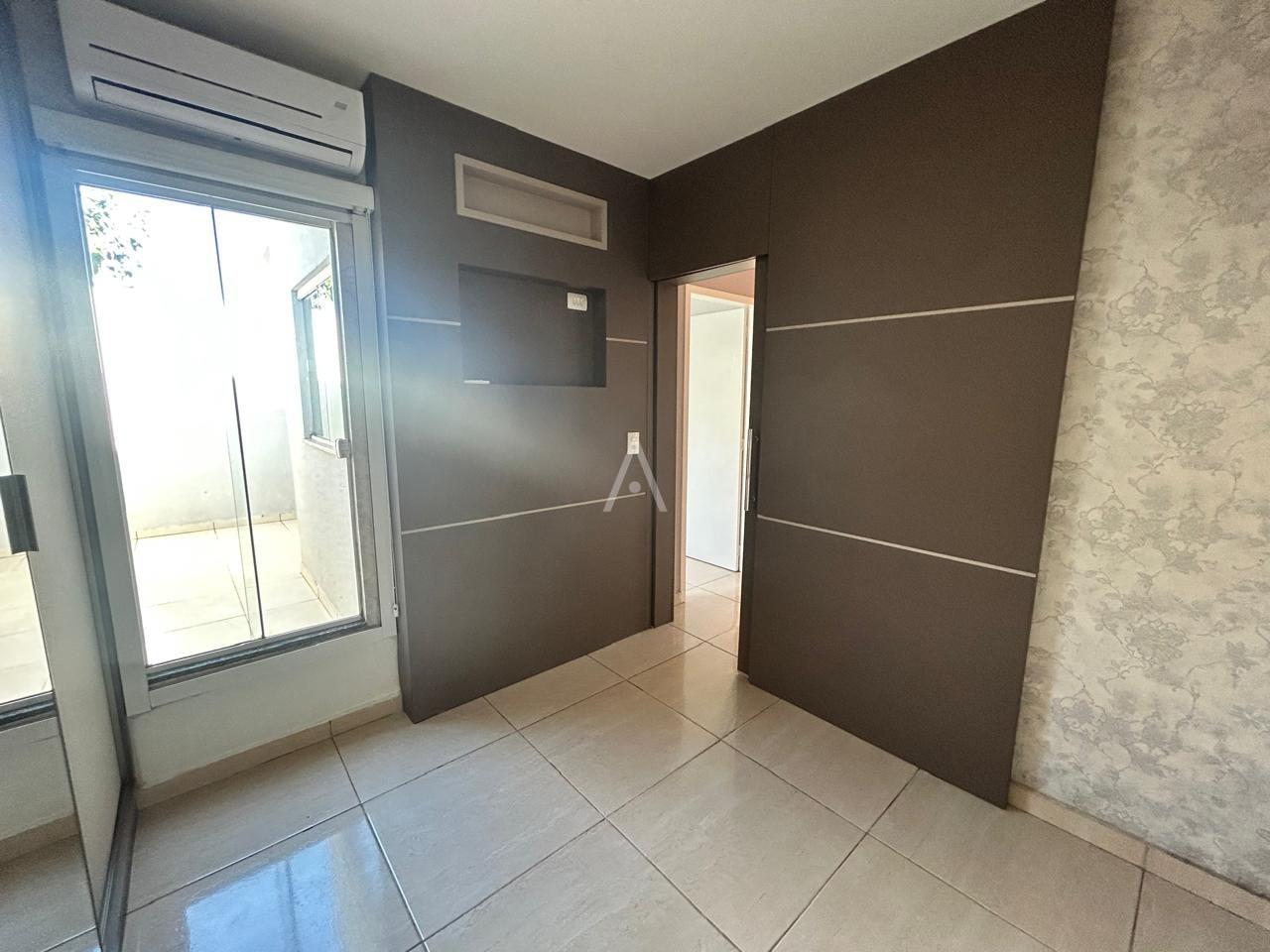 Casa Residencial para para aluguel no Bairro BRASILIA em CASCAVEL: Dormitório 3