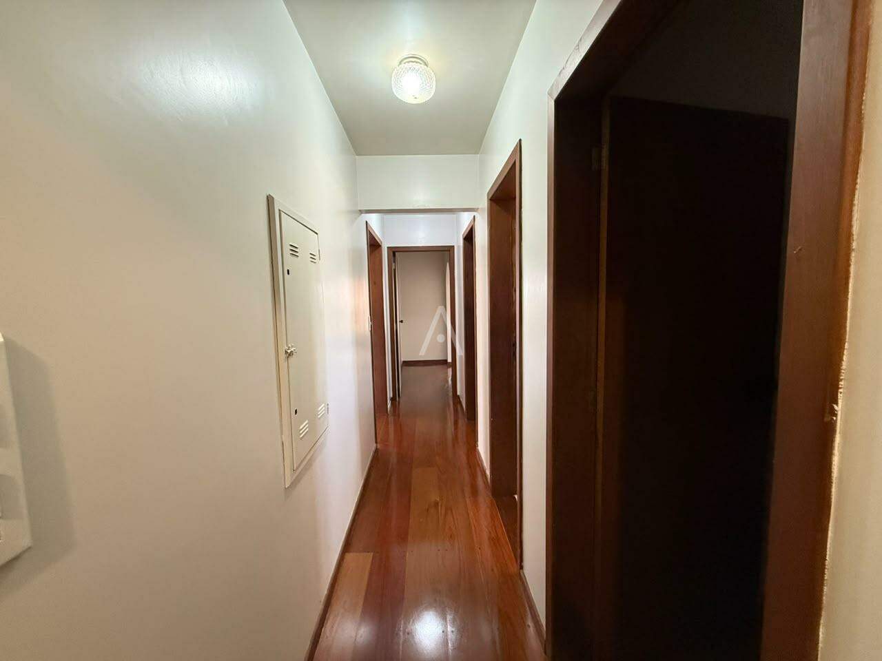 Apartamento para para aluguel no Bairro CENTRO em CASCAVEL: 