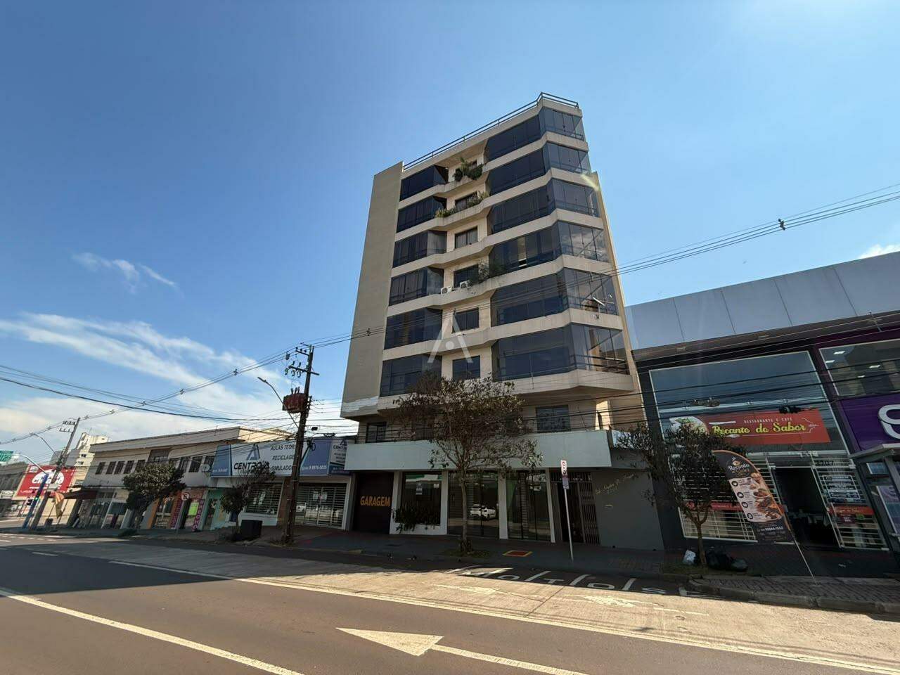 Apartamento para para aluguel no Bairro CENTRO em CASCAVEL: 