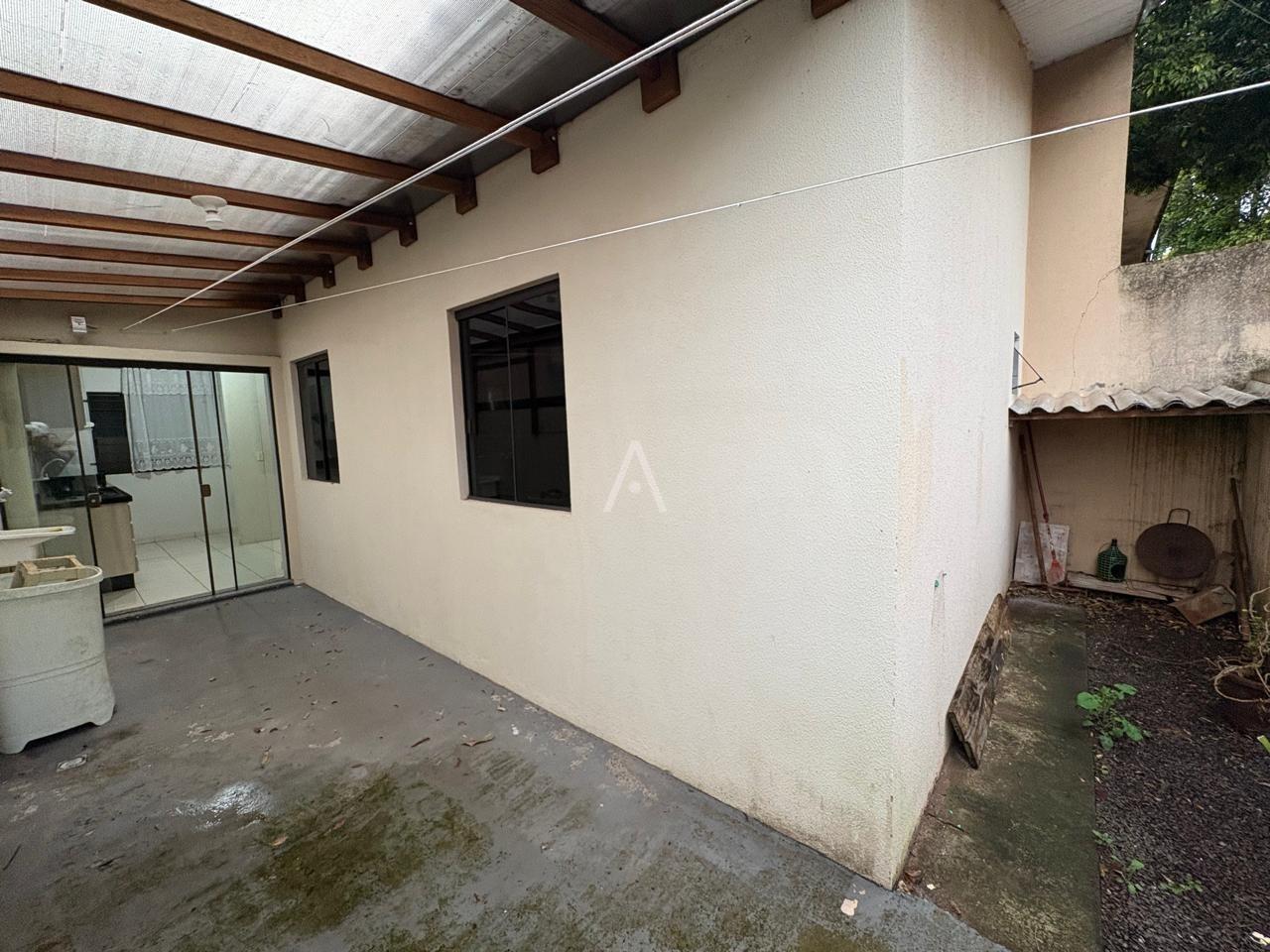 Casa Residencial para à venda no Bairro UNIVERSITARIO em CASCAVEL: