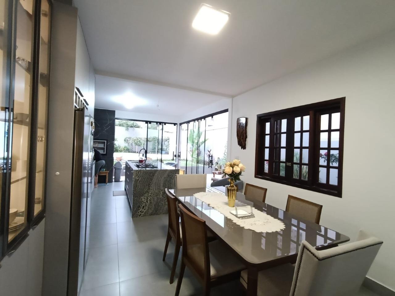 Casa Residencial para à venda no Bairro COQUEIRAL em CASCAVEL: 