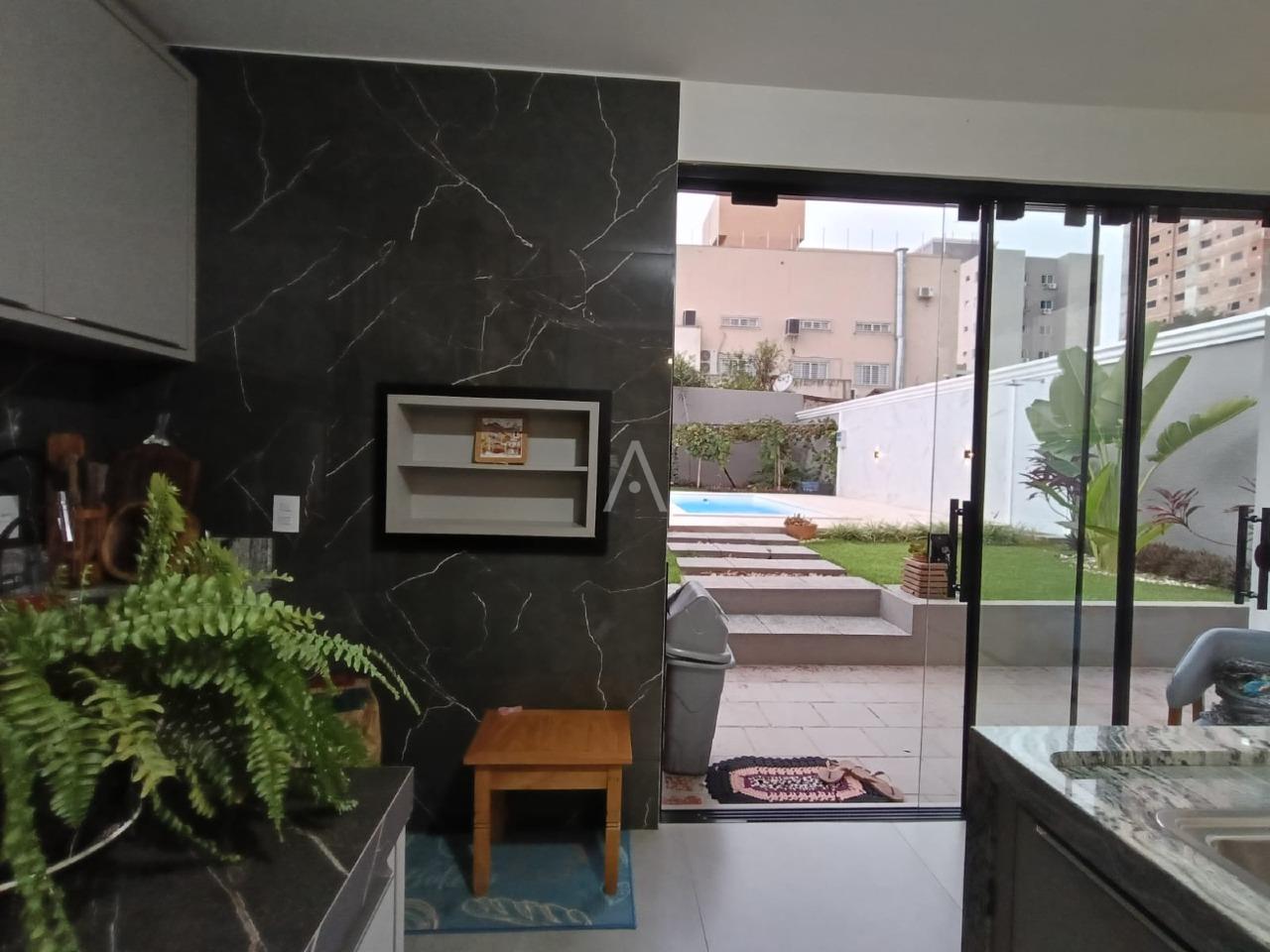 Casa Residencial para à venda no Bairro COQUEIRAL em CASCAVEL: 