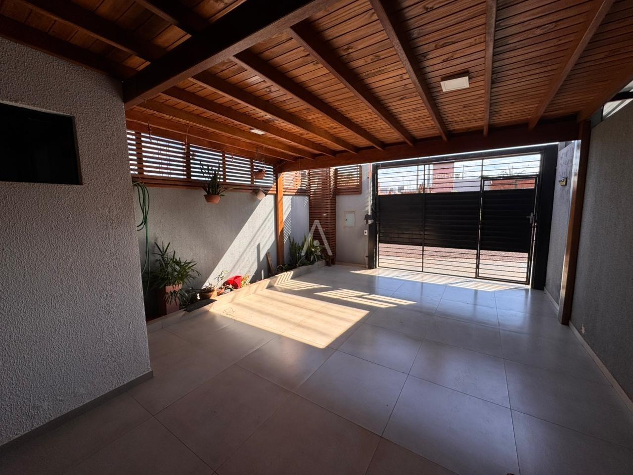 Casa Residencial para à venda no Bairro JARDIM COOPAGRO em TOLEDO: 