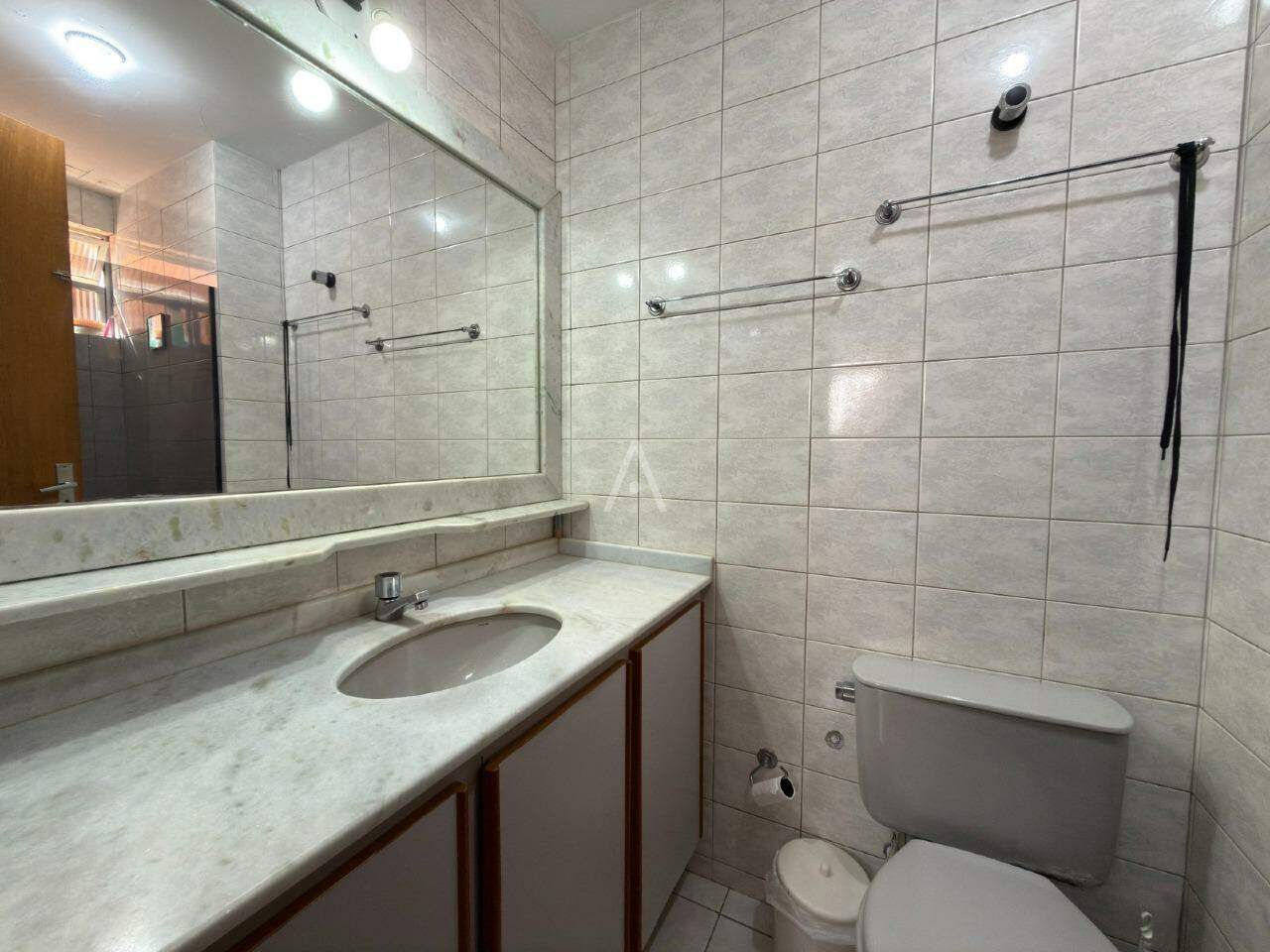 Apartamento para à venda no Bairro CENTRO em CASCAVEL: 