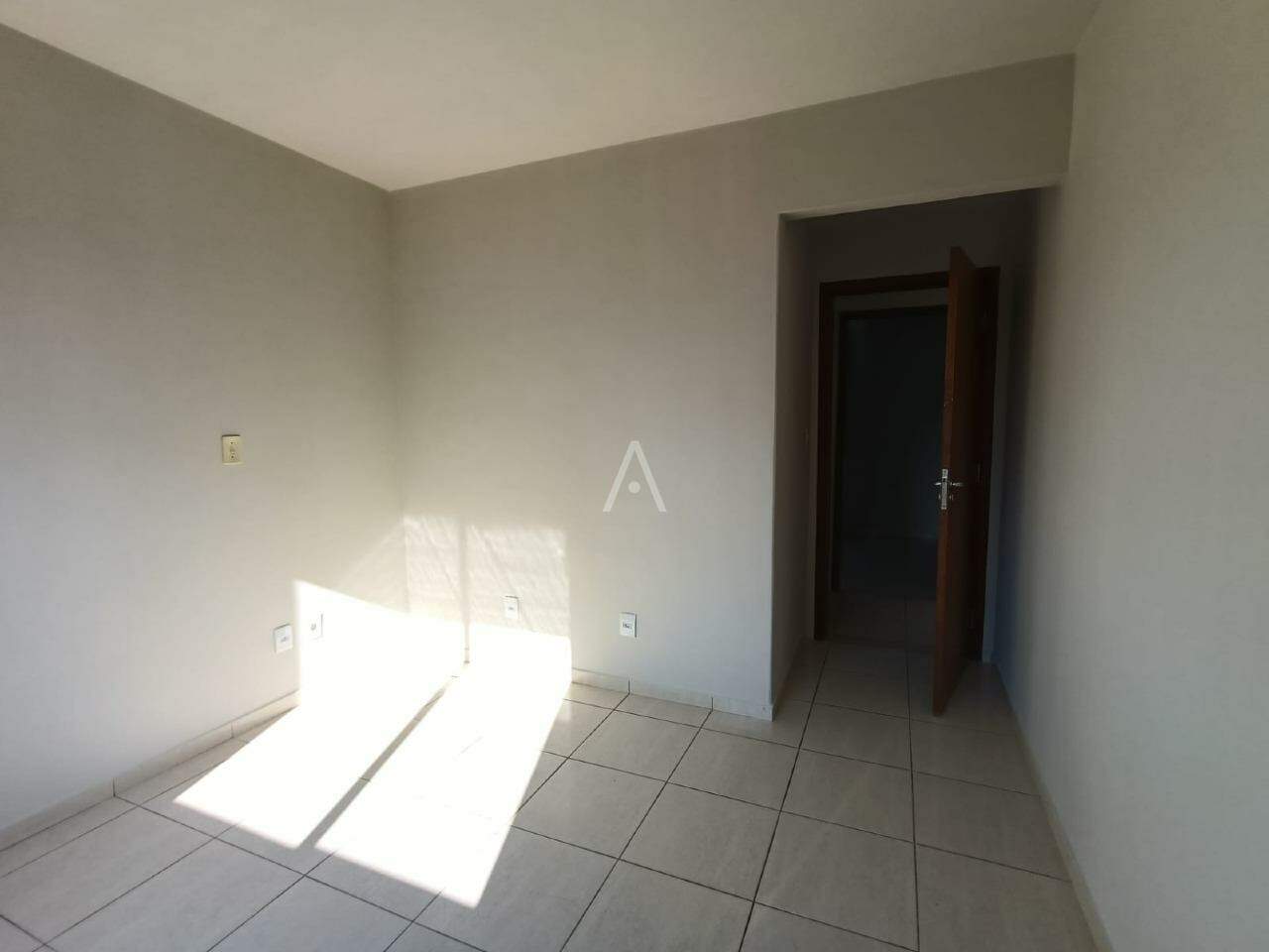Apartamento para para aluguel no Bairro CENTRO em CASCAVEL: