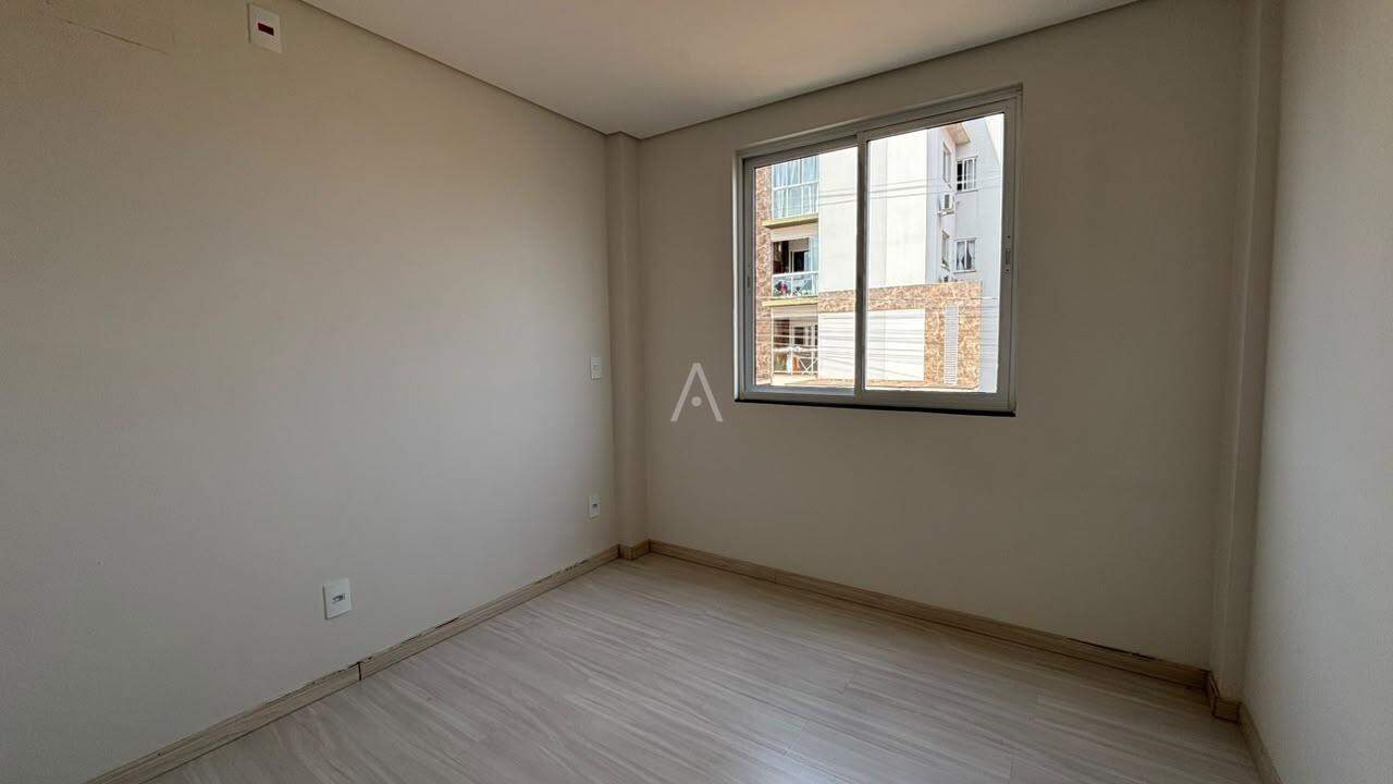 Apartamento para para aluguel no Bairro JARDIM PANCERA em TOLEDO: