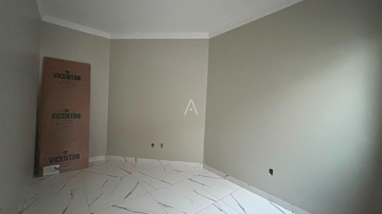 Casa Residencial para à venda no Bairro JARDIM COOPAGRO em TOLEDO:
