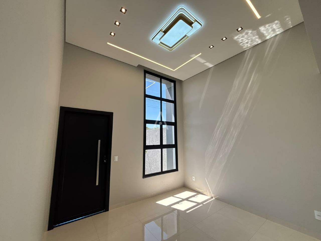 Casa Residencial para à venda no Bairro JARDIM COOPAGRO em TOLEDO: 
