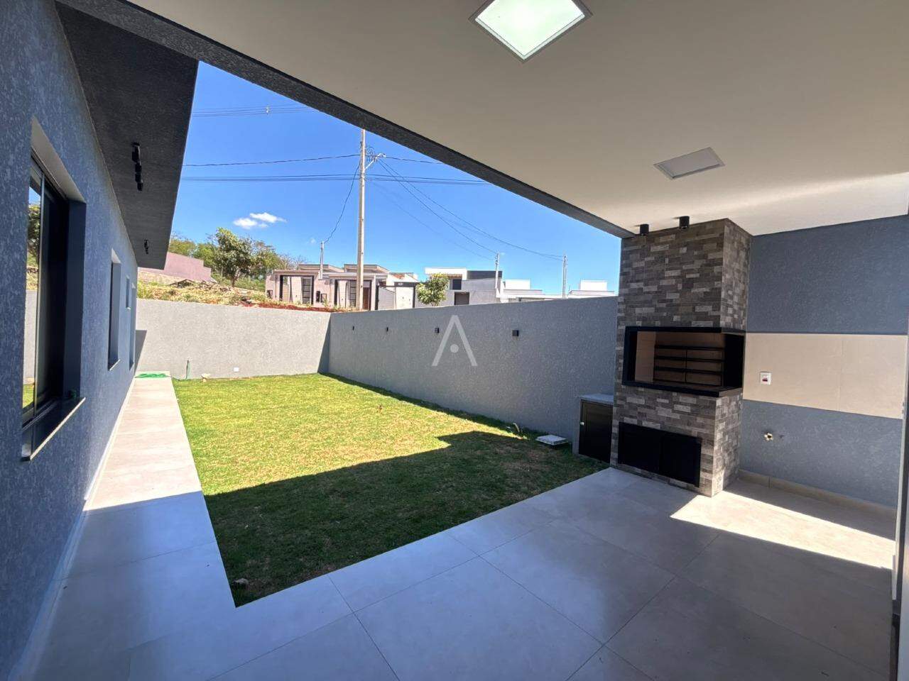 Casa Residencial para à venda no Bairro JARDIM COOPAGRO em TOLEDO: 