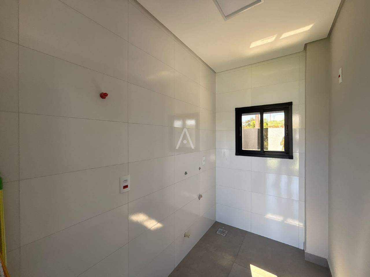 Casa Residencial para à venda no Bairro JARDIM COOPAGRO em TOLEDO: 