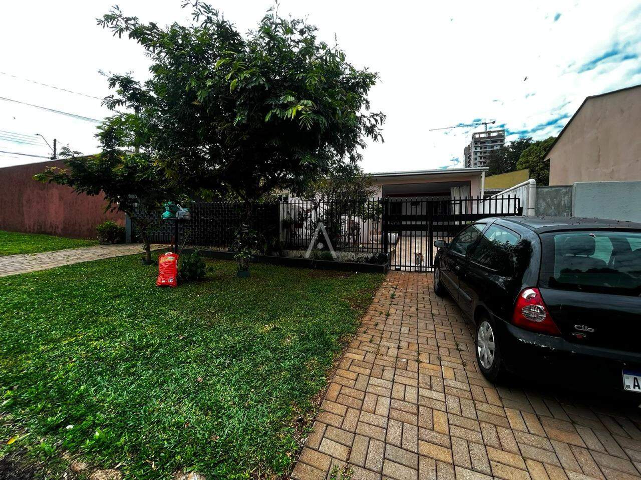 Casa Residencial para à venda no Bairro COQUEIRAL em CASCAVEL: 