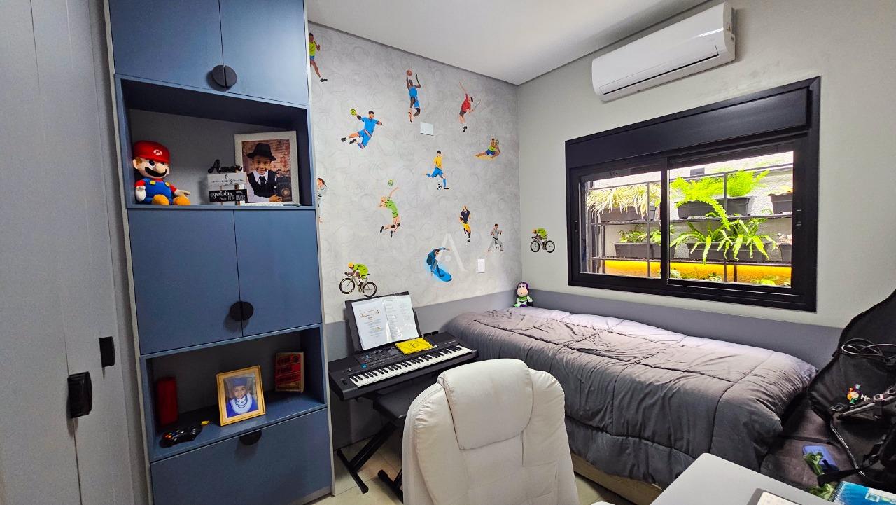 Casa Residencial para à venda no Bairro ESMERALDA em CASCAVEL: