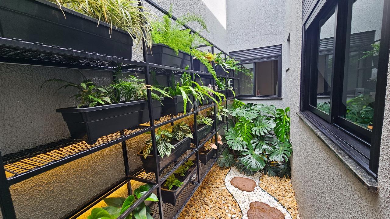Casa Residencial para à venda no Bairro ESMERALDA em CASCAVEL: