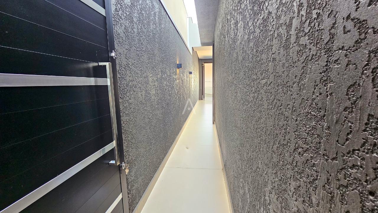 Casa Residencial para à venda no Bairro ESMERALDA em CASCAVEL: