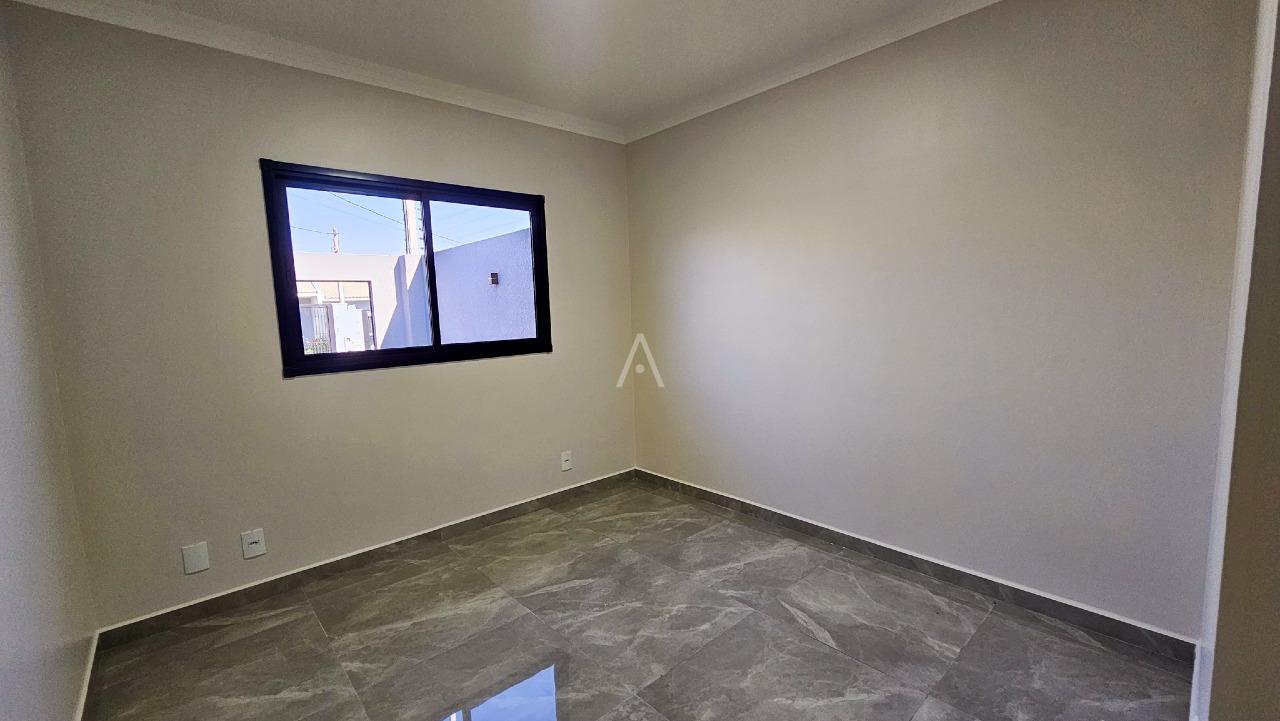 Casa Residencial para à venda no Bairro FLORESTA em CASCAVEL: 
