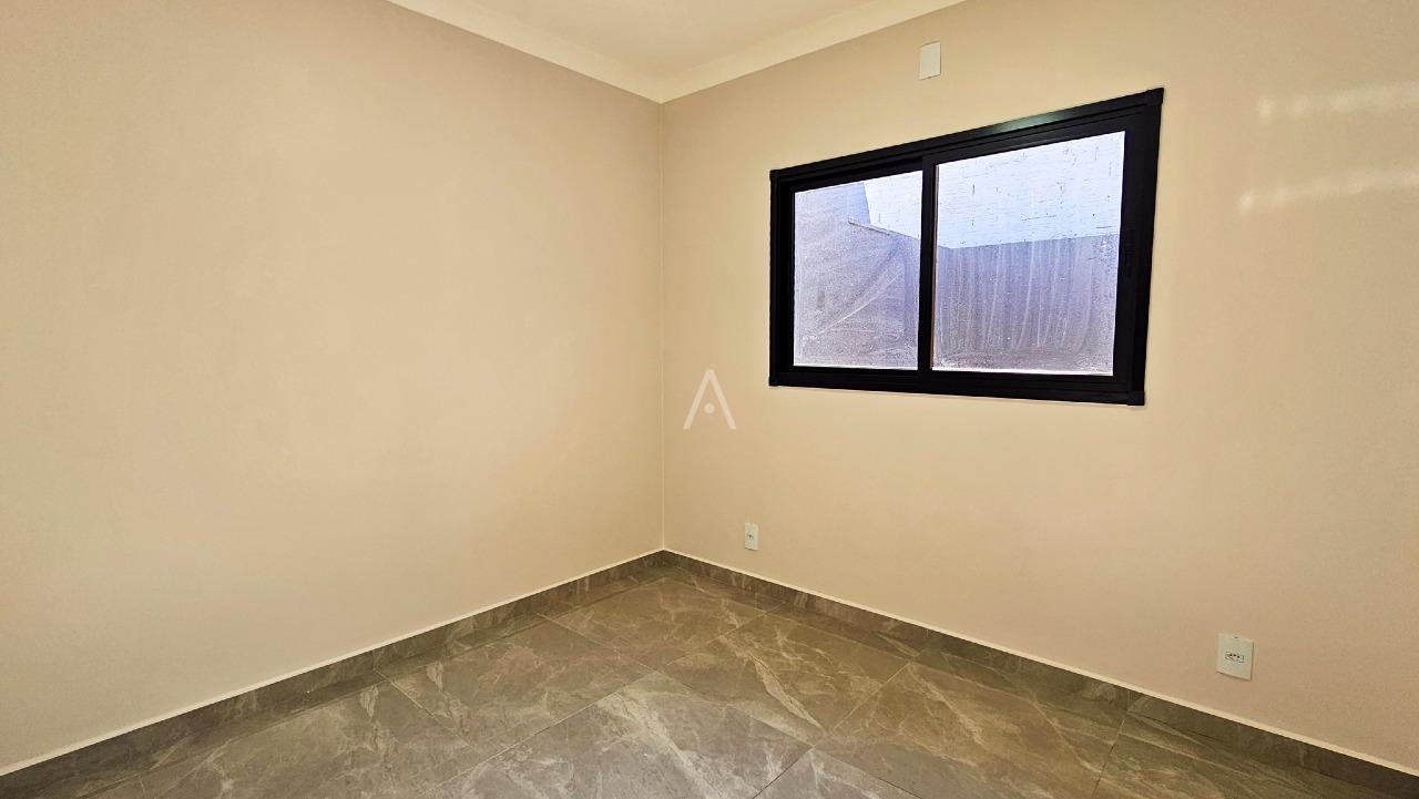 Casa Residencial para à venda no Bairro FLORESTA em CASCAVEL: 