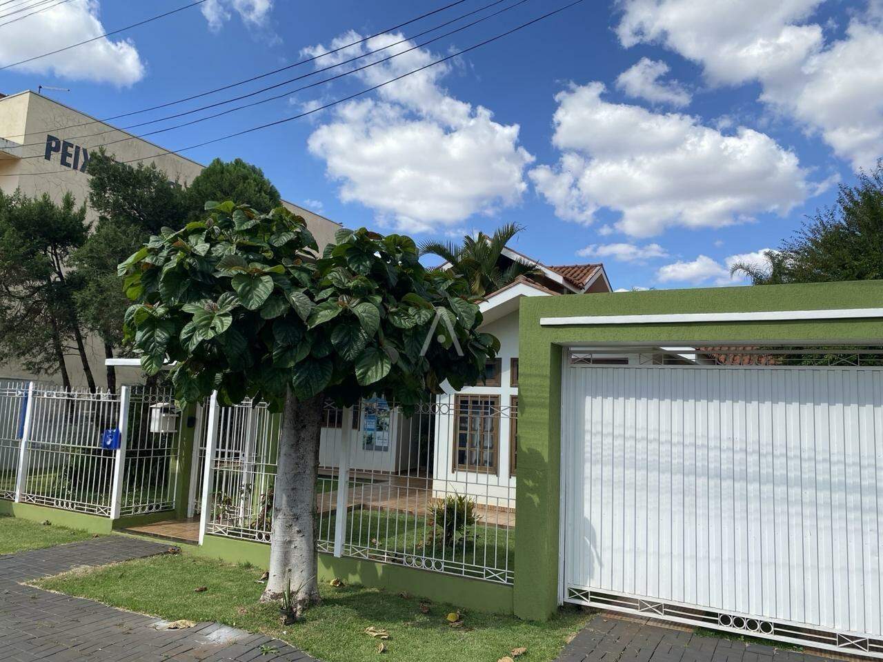 Casa Residencial para à venda no Bairro JARDIM GISELA em TOLEDO: 