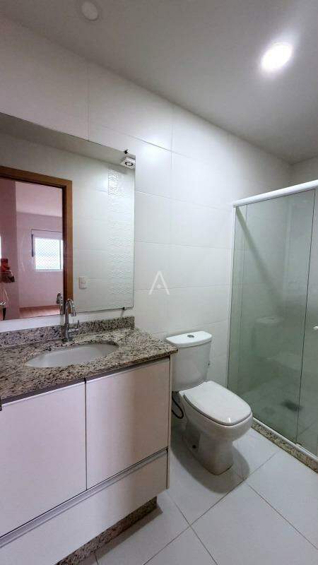 Apartamento para para aluguel no Bairro CENTRO em CASCAVEL: