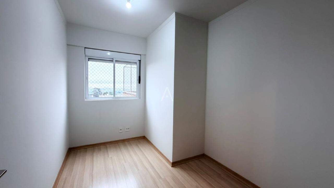 Apartamento para para aluguel no Bairro CENTRO em CASCAVEL: