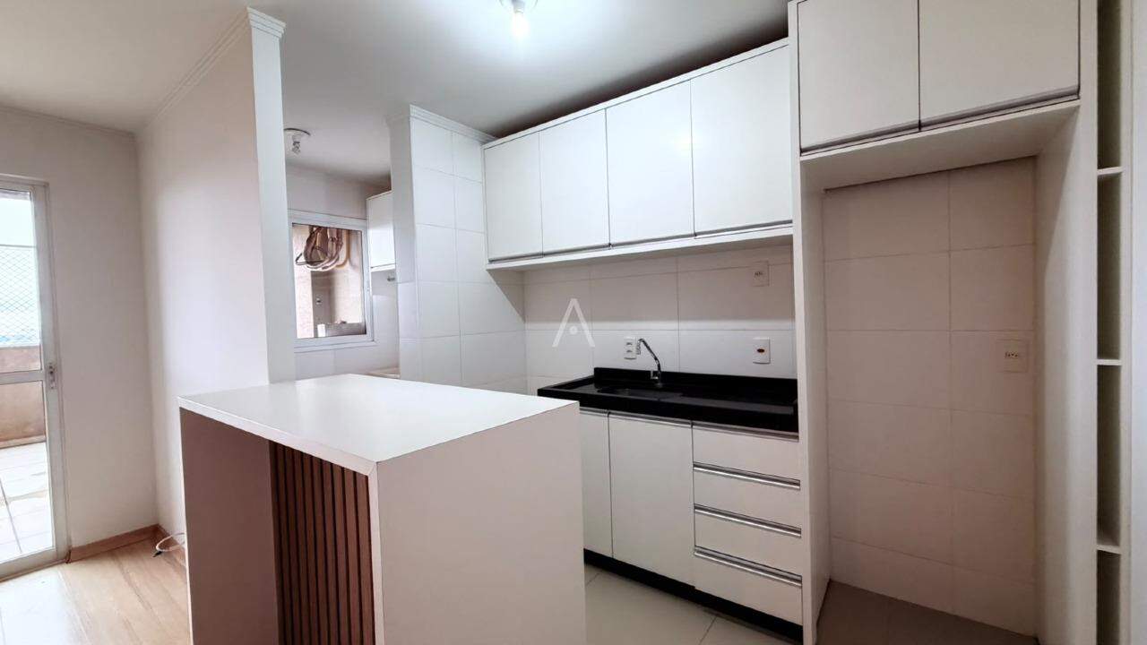 Apartamento para para aluguel no Bairro CENTRO em CASCAVEL: 