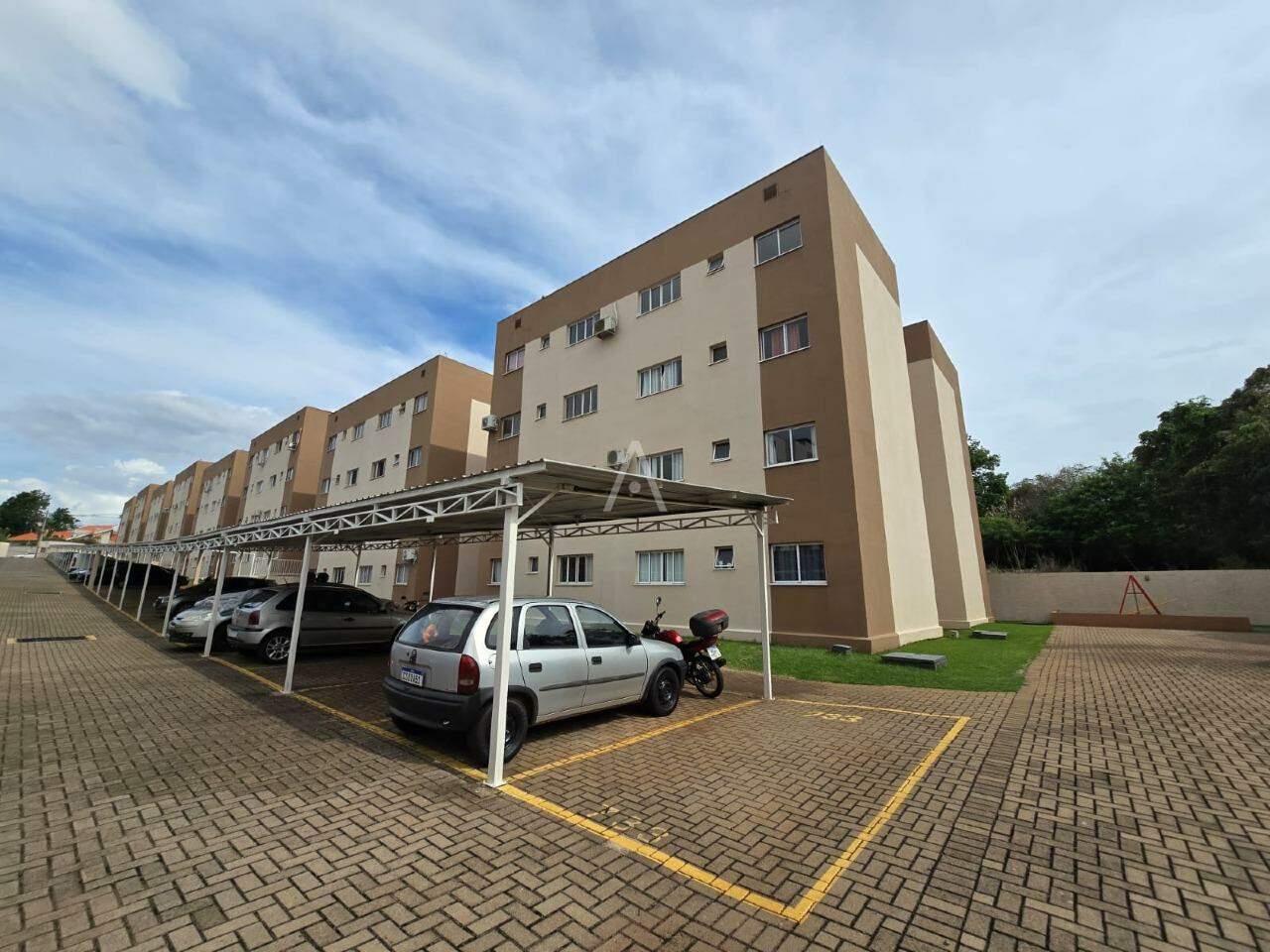 Apartamento para para aluguel no Bairro JARDIM CONCORDIA em TOLEDO: 