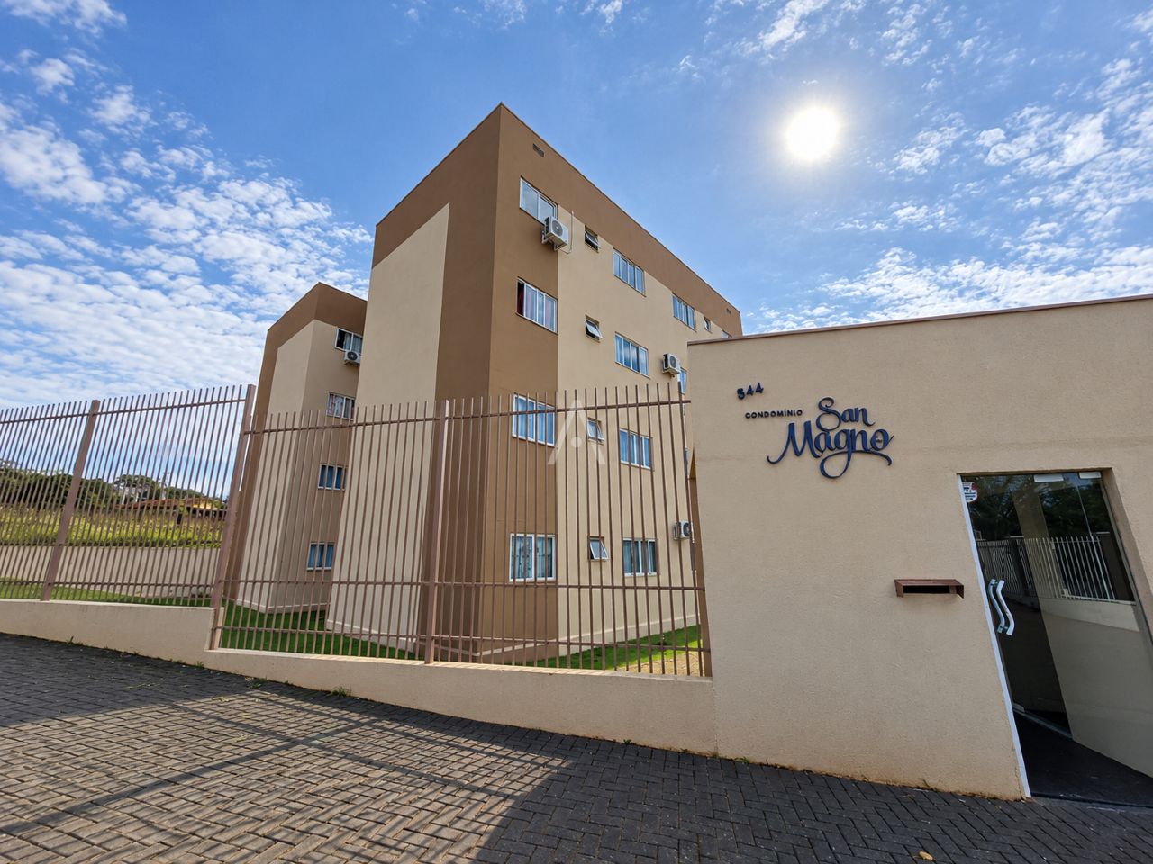 Apartamento para para aluguel no Bairro JARDIM CONCORDIA em TOLEDO: 