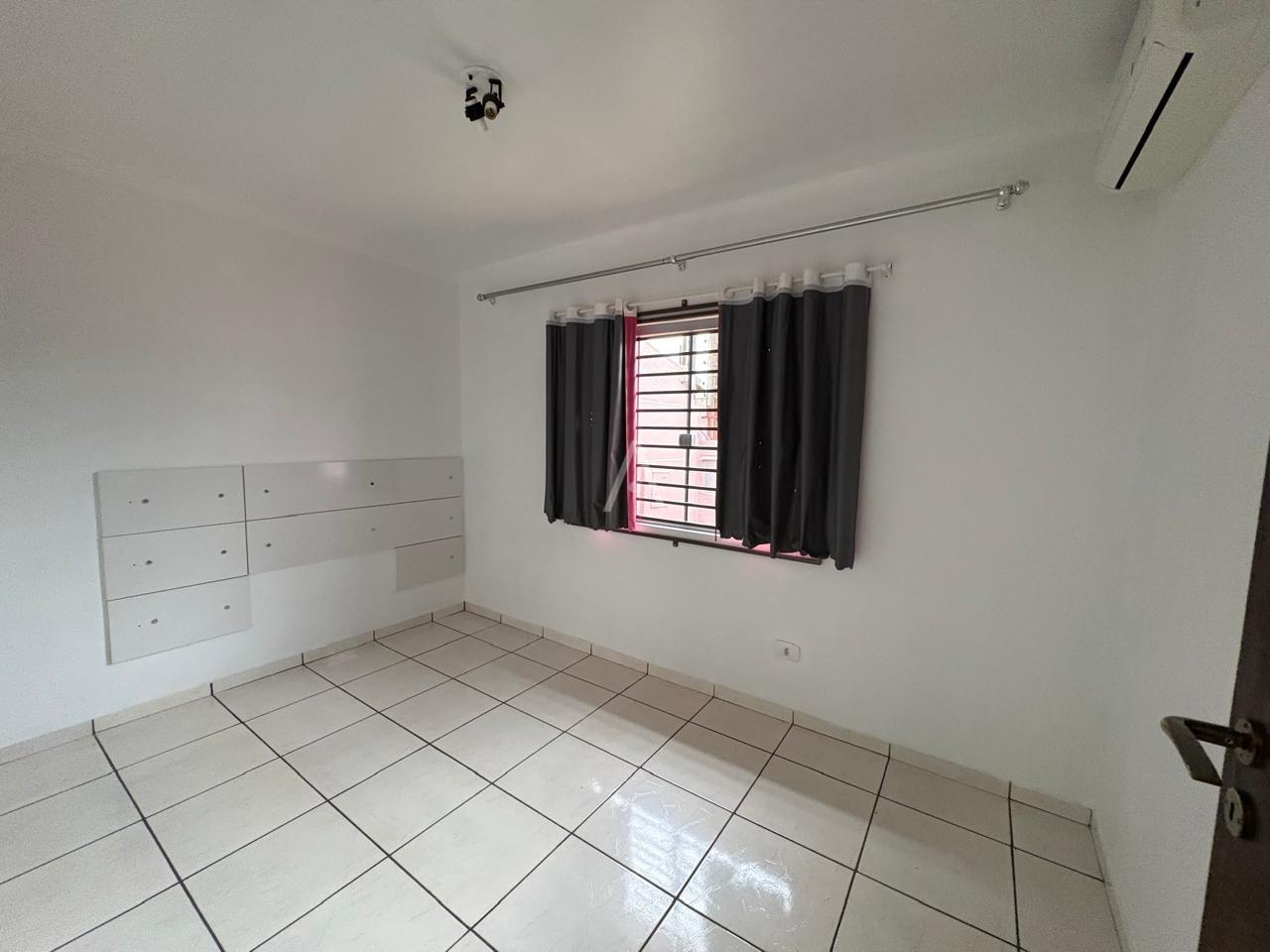 Casa Residencial para para aluguel no Bairro CASCAVEL VELHO em CASCAVEL: 