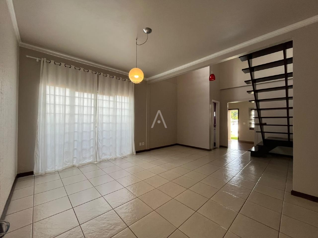 Casa Residencial para para aluguel no Bairro CENTRO em TOLEDO: Sala de Jantar