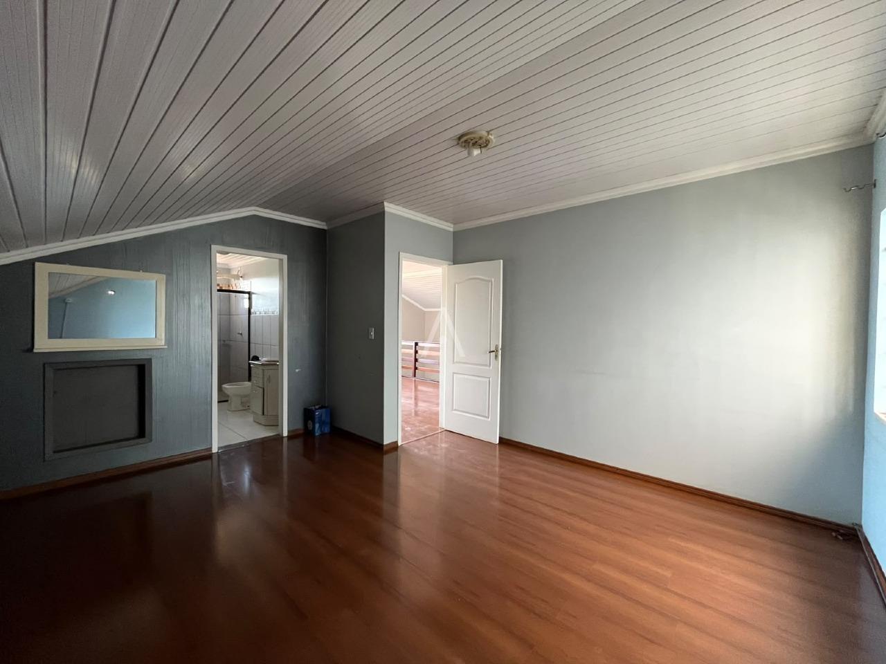 Casa Residencial para para aluguel no Bairro CENTRO em TOLEDO: Suíte Piso Superior