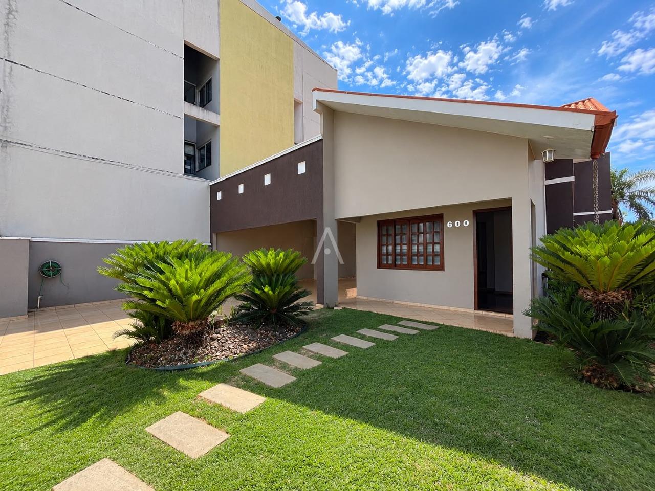 Casa Residencial para para aluguel no Bairro CENTRO em TOLEDO: 