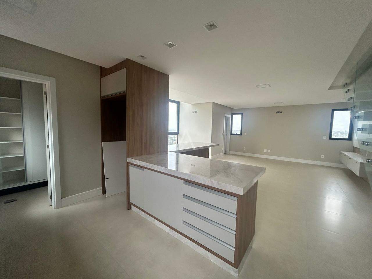 Apartamento para para aluguel no Bairro CENTRO em CASCAVEL: 
