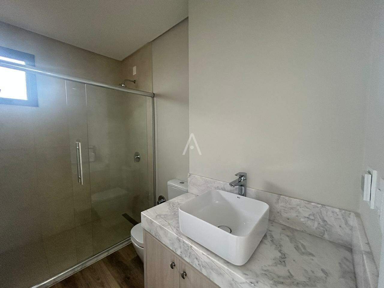 Apartamento para para aluguel no Bairro CENTRO em CASCAVEL: 