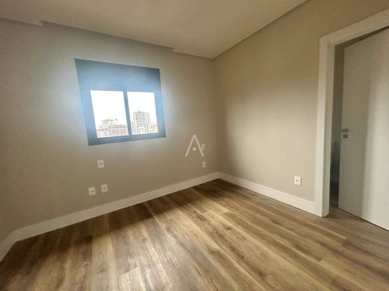 Apartamento para para aluguel no Bairro CENTRO em CASCAVEL: 