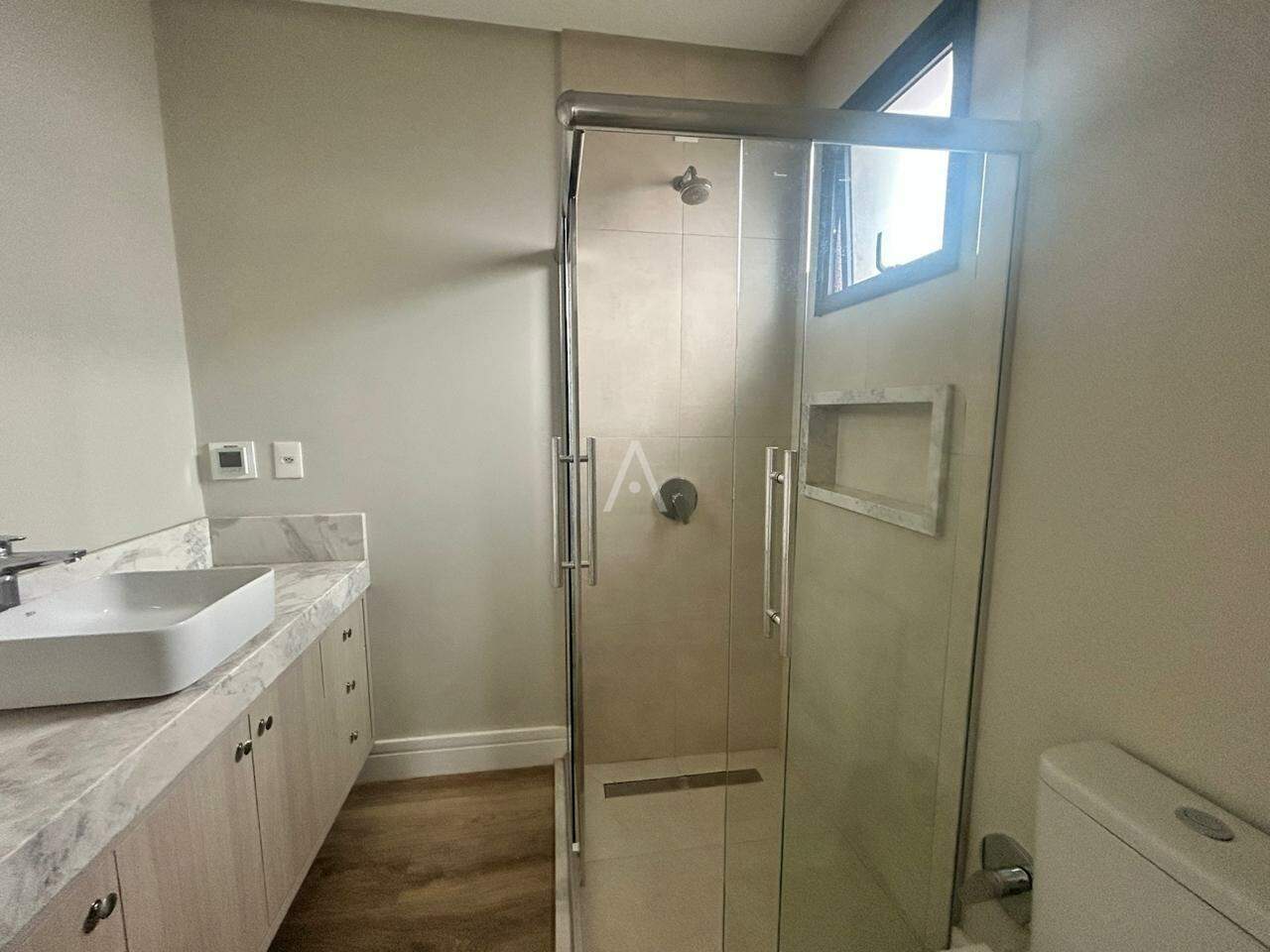 Apartamento para para aluguel no Bairro CENTRO em CASCAVEL: 
