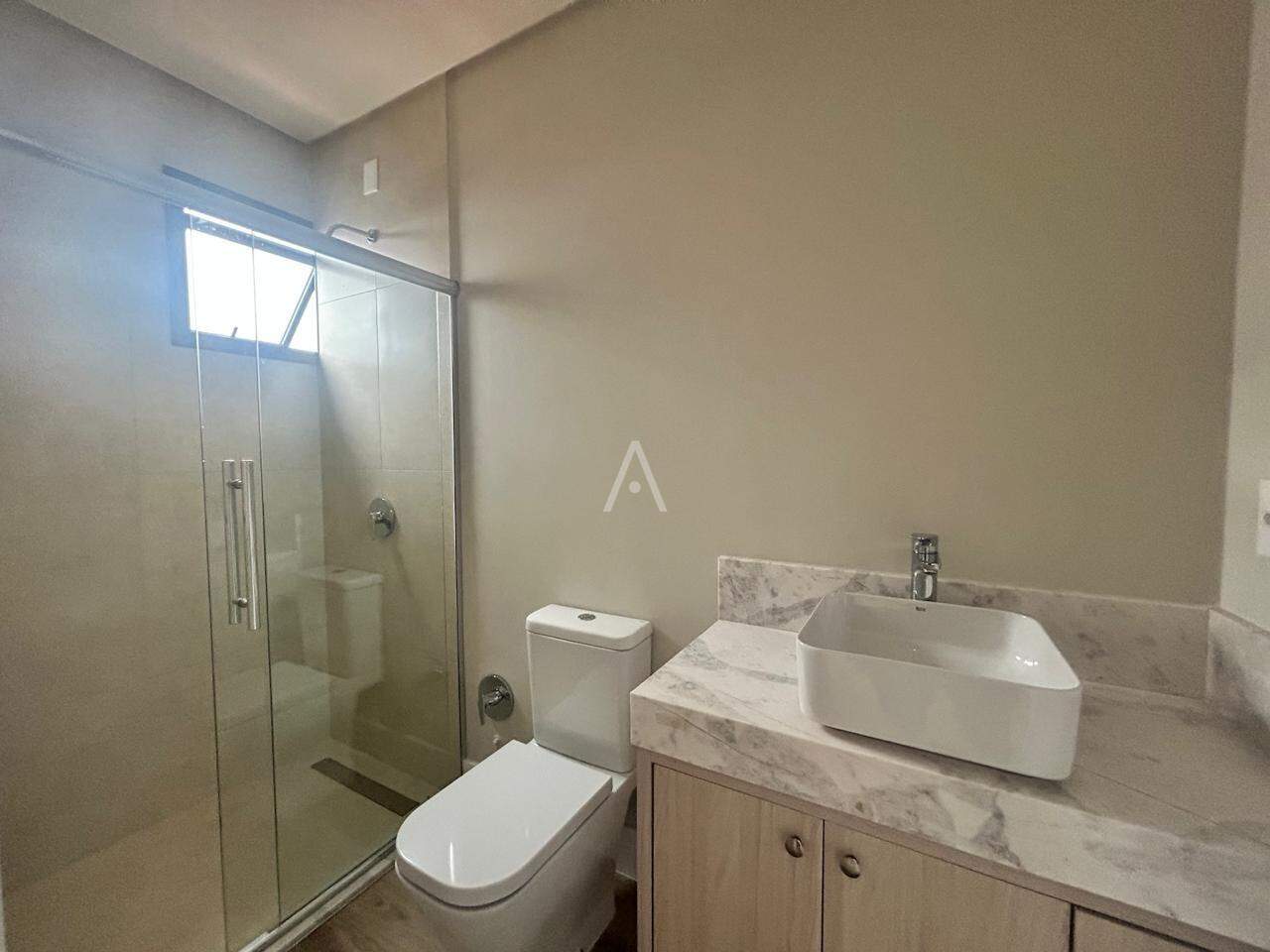 Apartamento para para aluguel no Bairro CENTRO em CASCAVEL: 