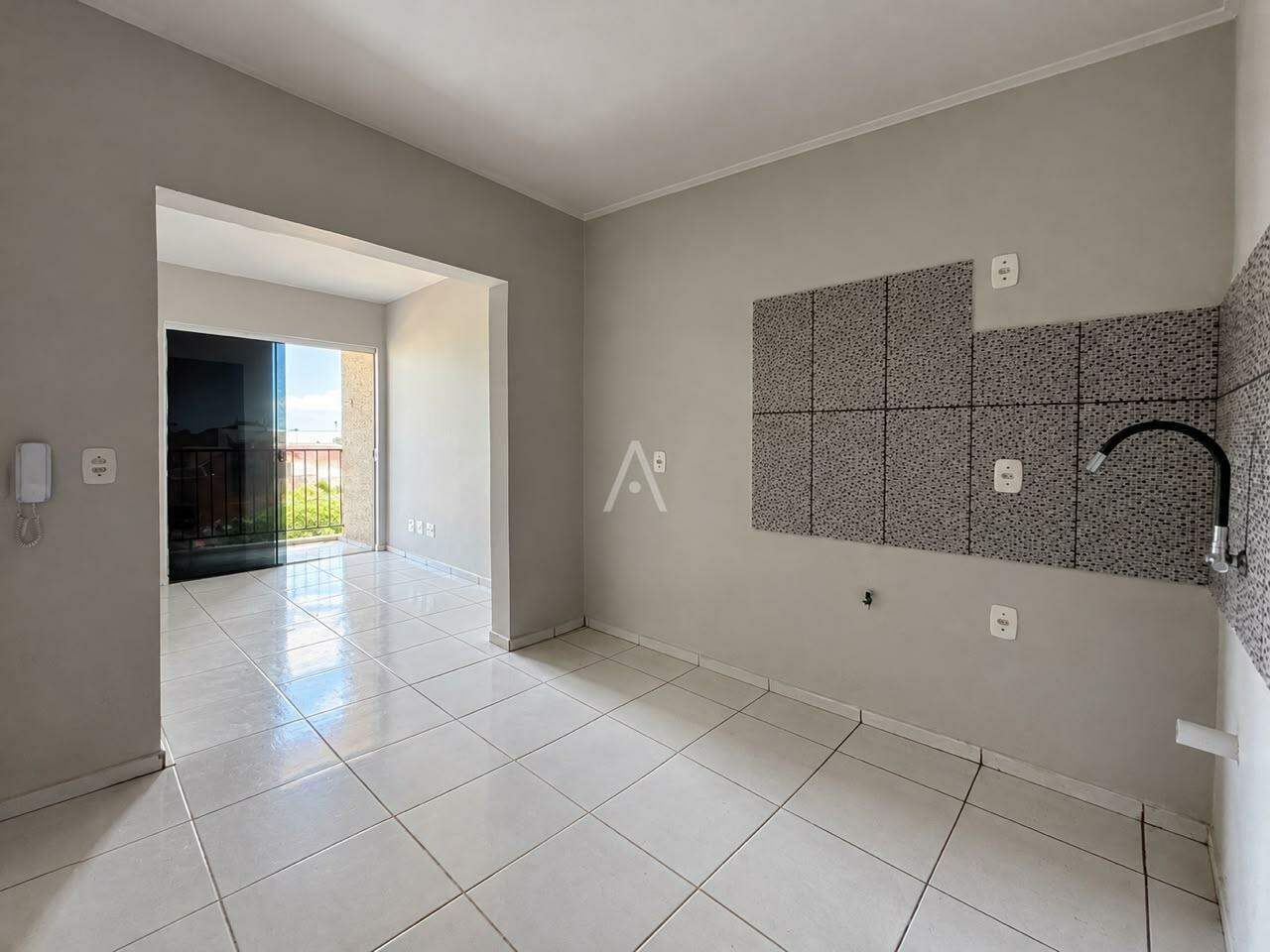 Apartamento para para aluguel no Bairro SAO FRANCISCO em TOLEDO: Cozinha
