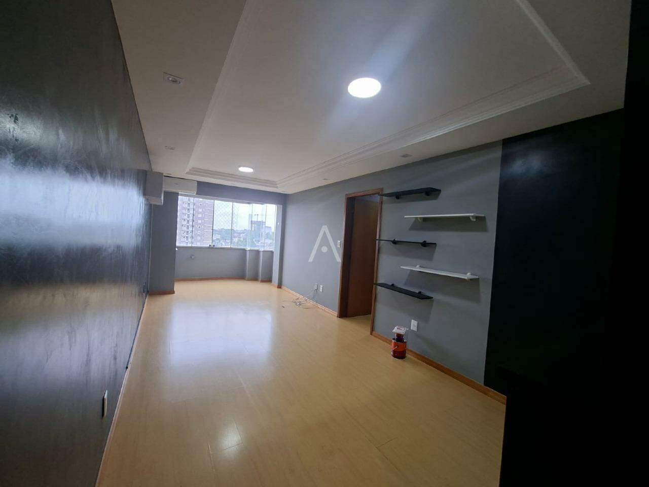 Apartamento para para aluguel no Bairro CENTRO em CASCAVEL: 