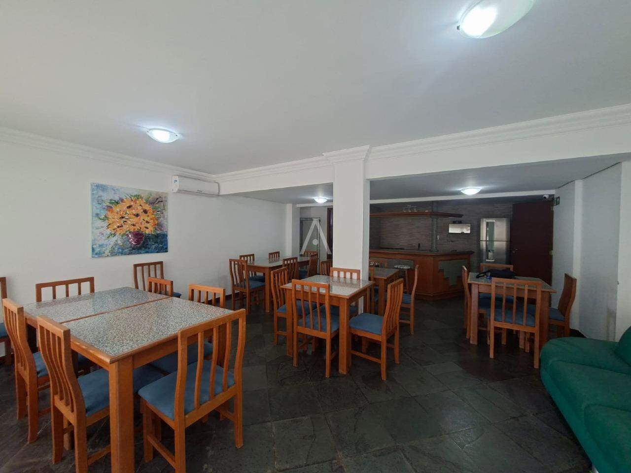 Apartamento para para aluguel no Bairro CENTRO em CASCAVEL: 