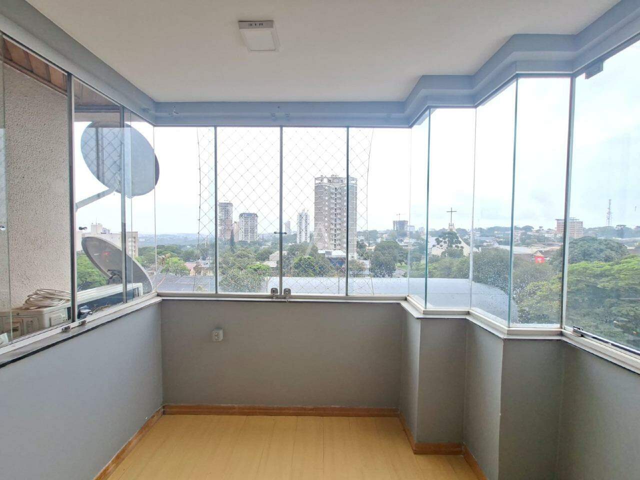 Apartamento para para aluguel no Bairro CENTRO em CASCAVEL: 