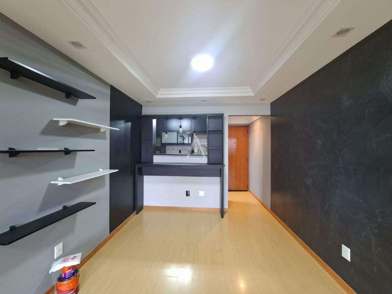 Apartamento para para aluguel no Bairro CENTRO em CASCAVEL: 