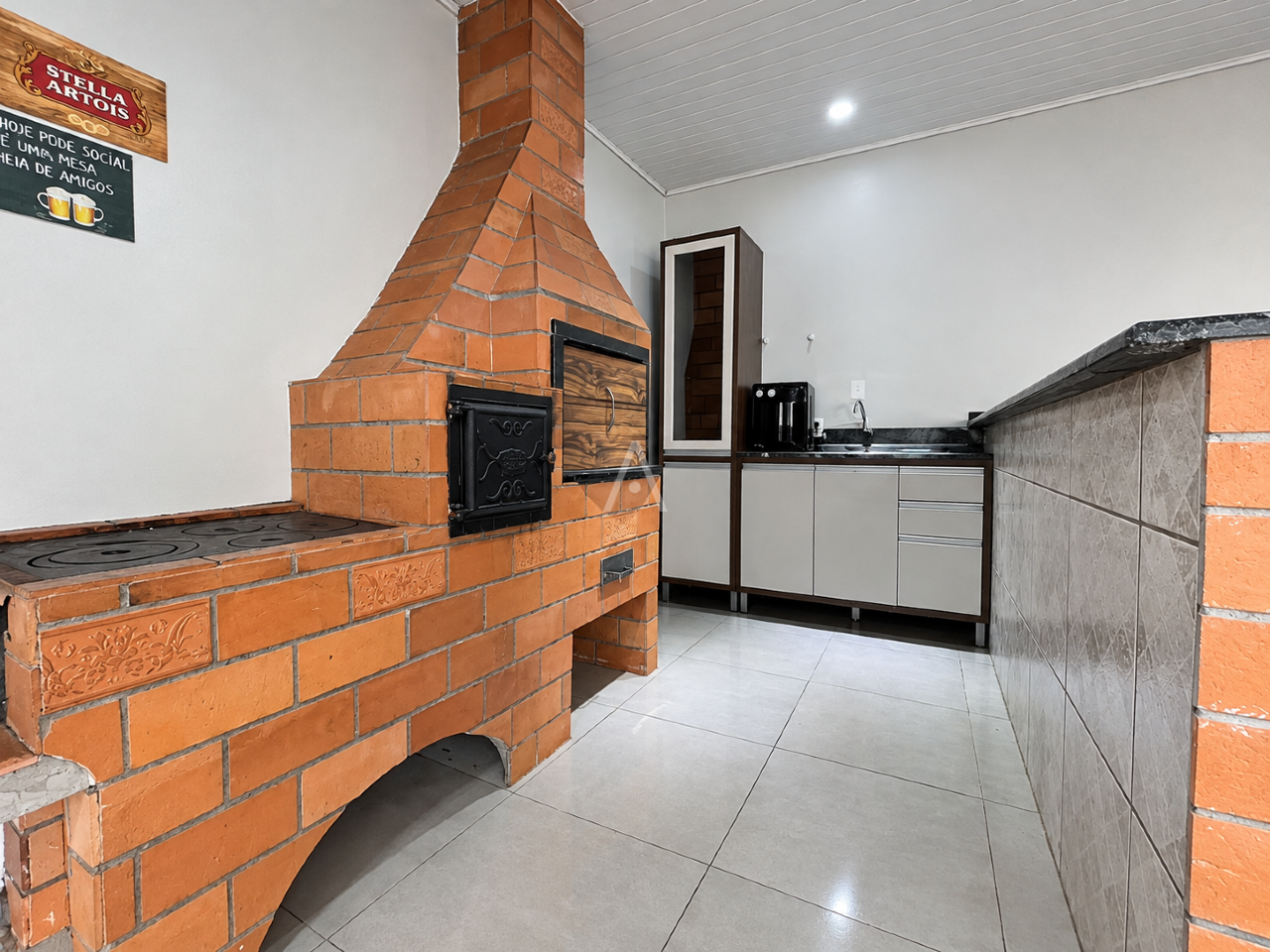 Casa Residencial para para aluguel no Bairro JARDIM GISELA em TOLEDO: Churrasqueira