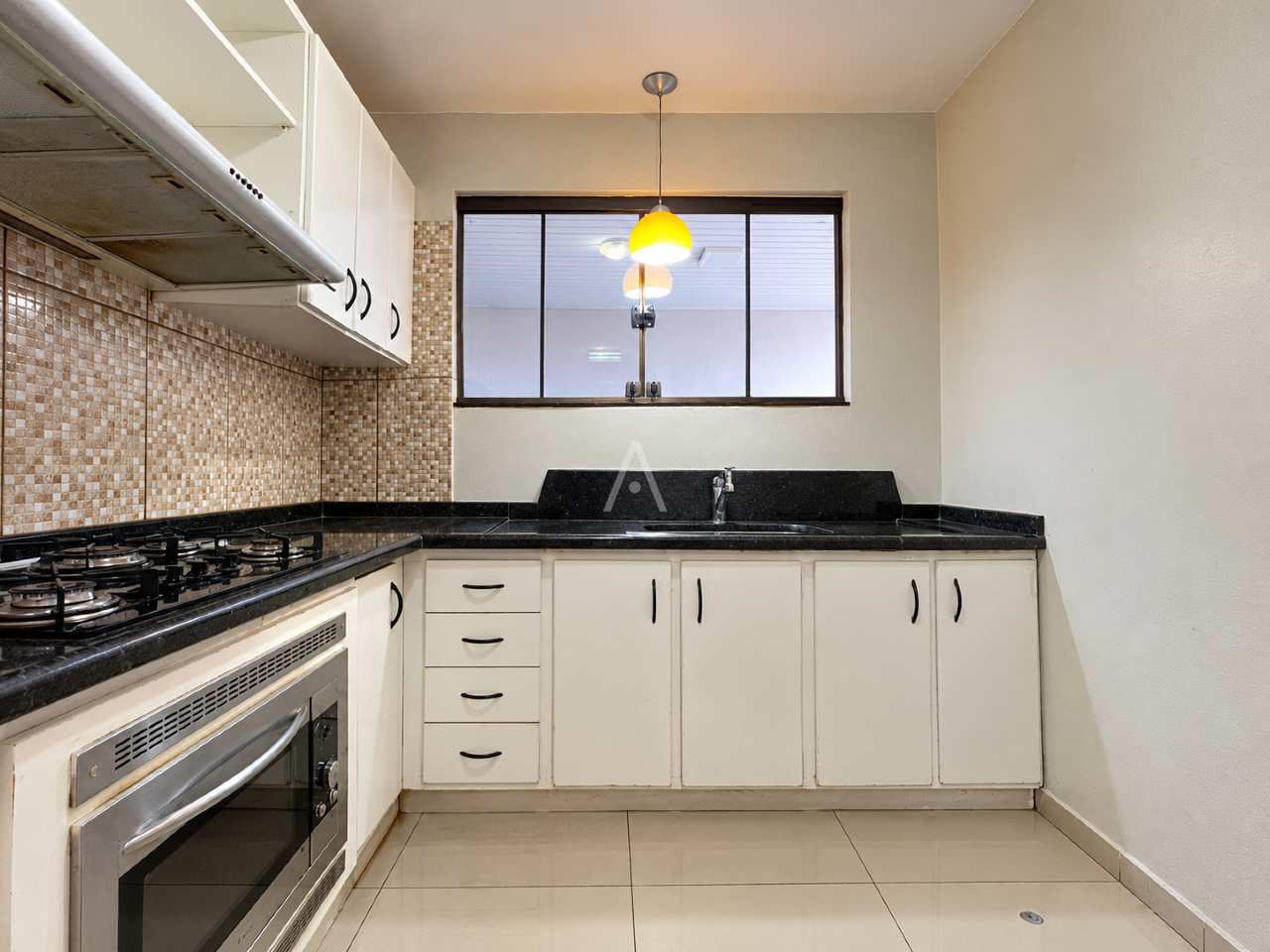 Casa Residencial para para aluguel no Bairro JARDIM GISELA em TOLEDO: Cozinha