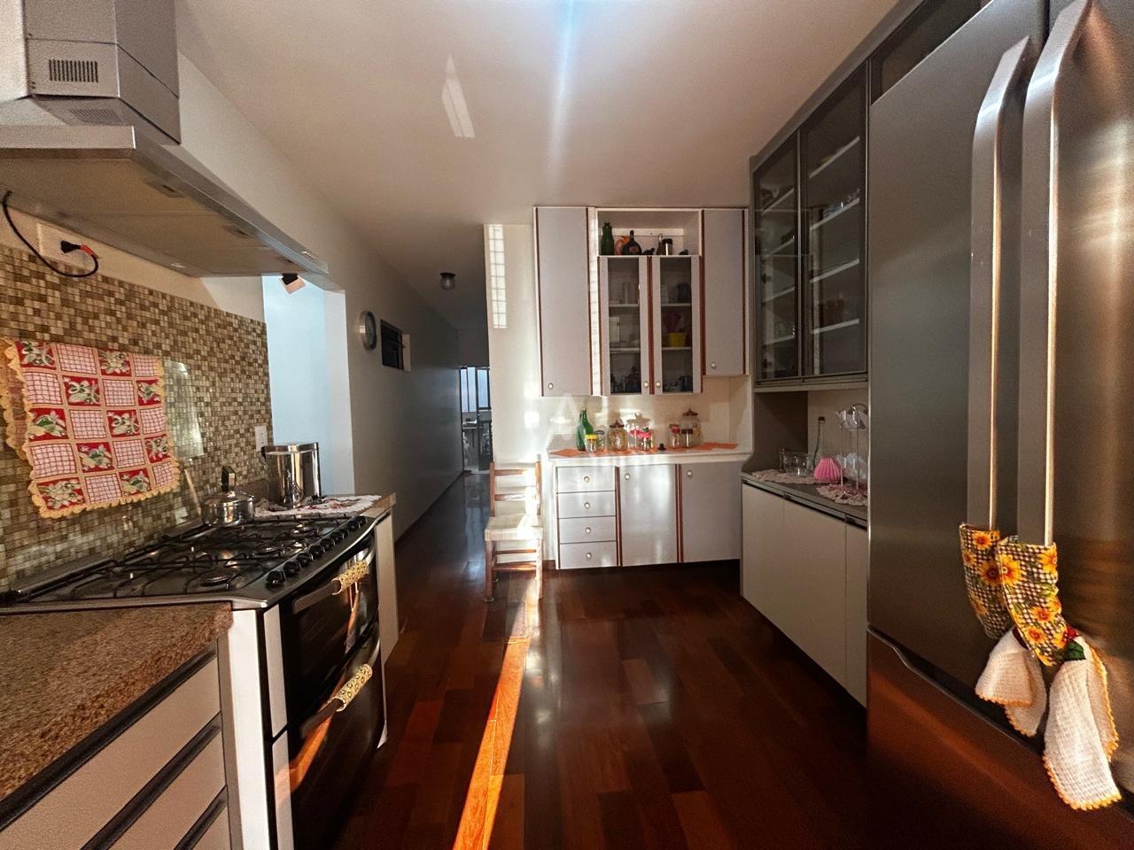 Casa Residencial para à venda no Bairro COQUEIRAL em CASCAVEL: