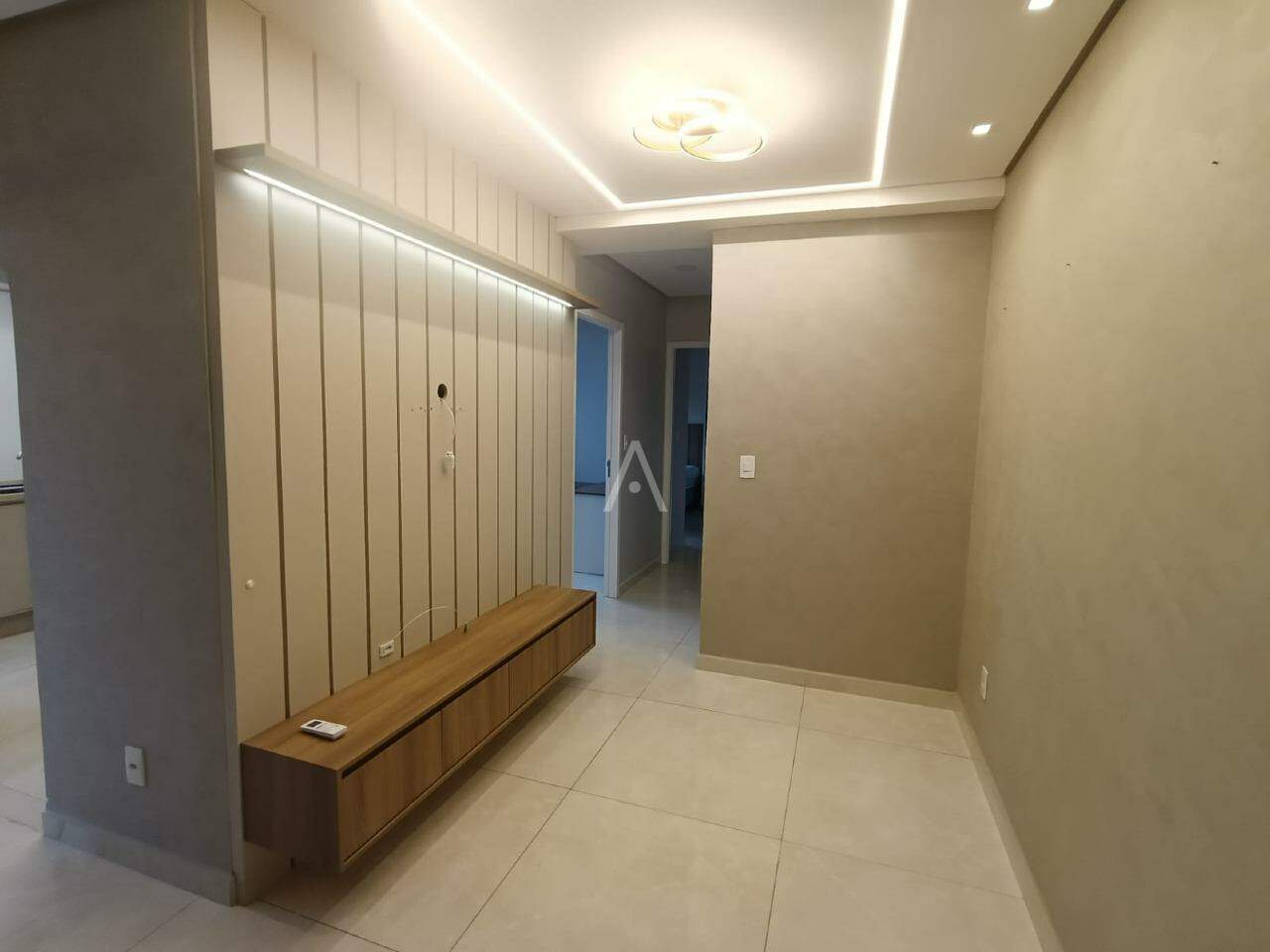 Apartamento para para aluguel no Bairro NEVA em CASCAVEL: 