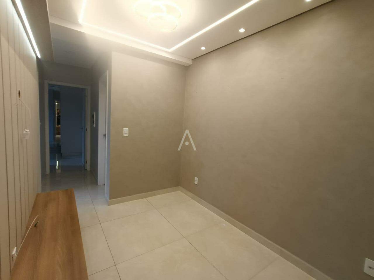 Apartamento para para aluguel no Bairro NEVA em CASCAVEL: